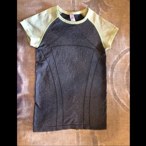 Ivivva Fly Tech Short Sleeve Shirt